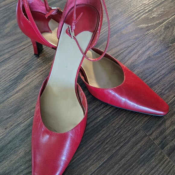 WESTIES Red Leather Upper Ankle Strap Pointed Toe Heels NWOT/SIZE 10M - Picture 7 of 8
